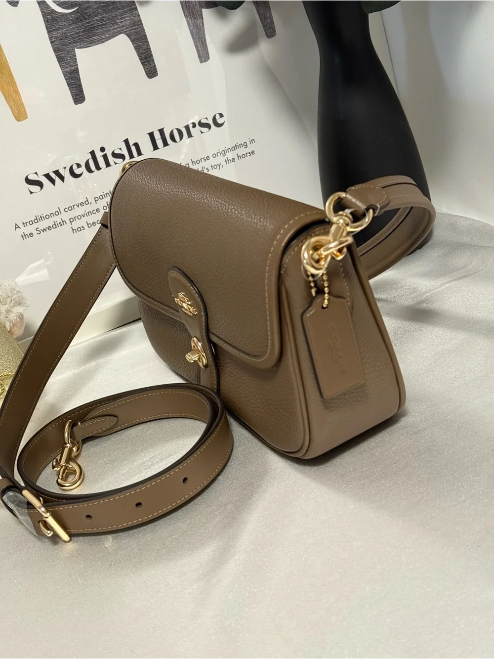 COACH Hadley Shoulder Bag Crossbody In Leather CY683